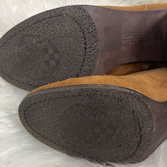 Vince Camuto | cowgirl ankle booties 9.0 Tan suede pointy toe boots. - Picture 6 of 10